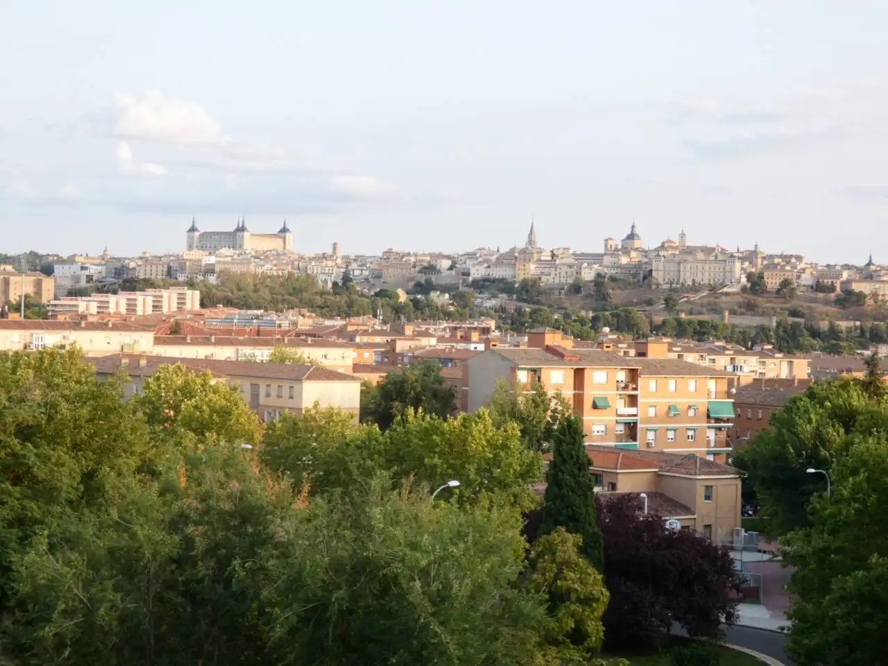 Vista exterior de Piso de alquiler en Toledo con Aire acondicionado, Calefacción y Terraza