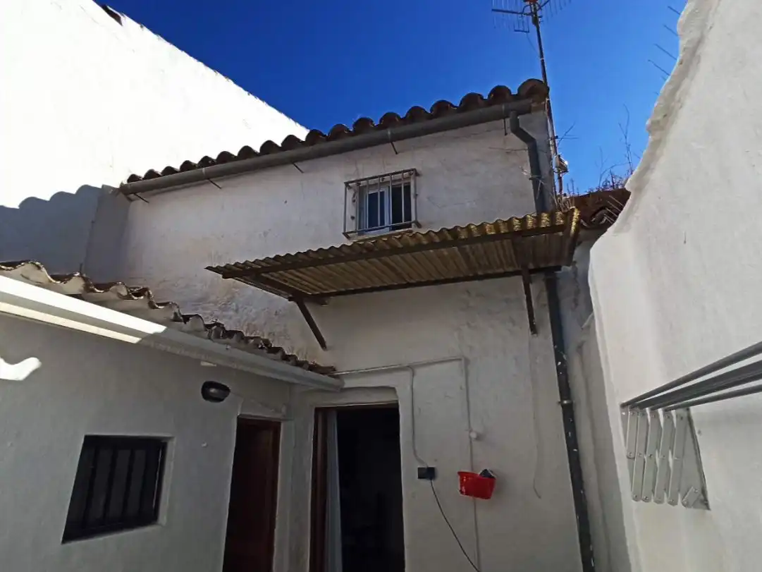Exterior view of Detached homes for sale in Badolatosa