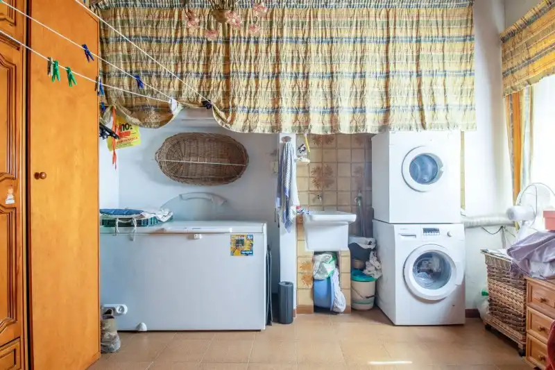 Houses for sale in Úbeda  with Air Conditioner, Terrace and Storage room