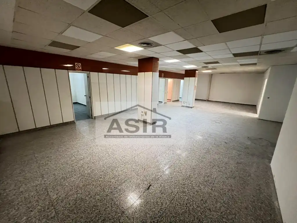 Business premises for sale in Josep Melcior Gomeis, imagen 23