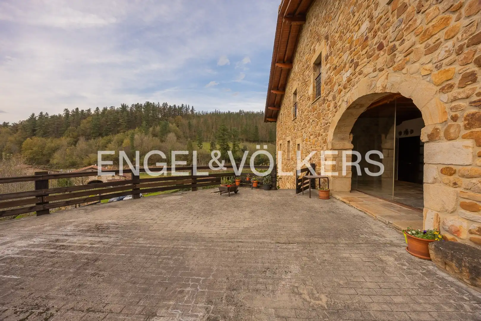 Terrassa de Casa o xalet en venda en Elorrio amb Calefacció, Jardí privat i Terrassa