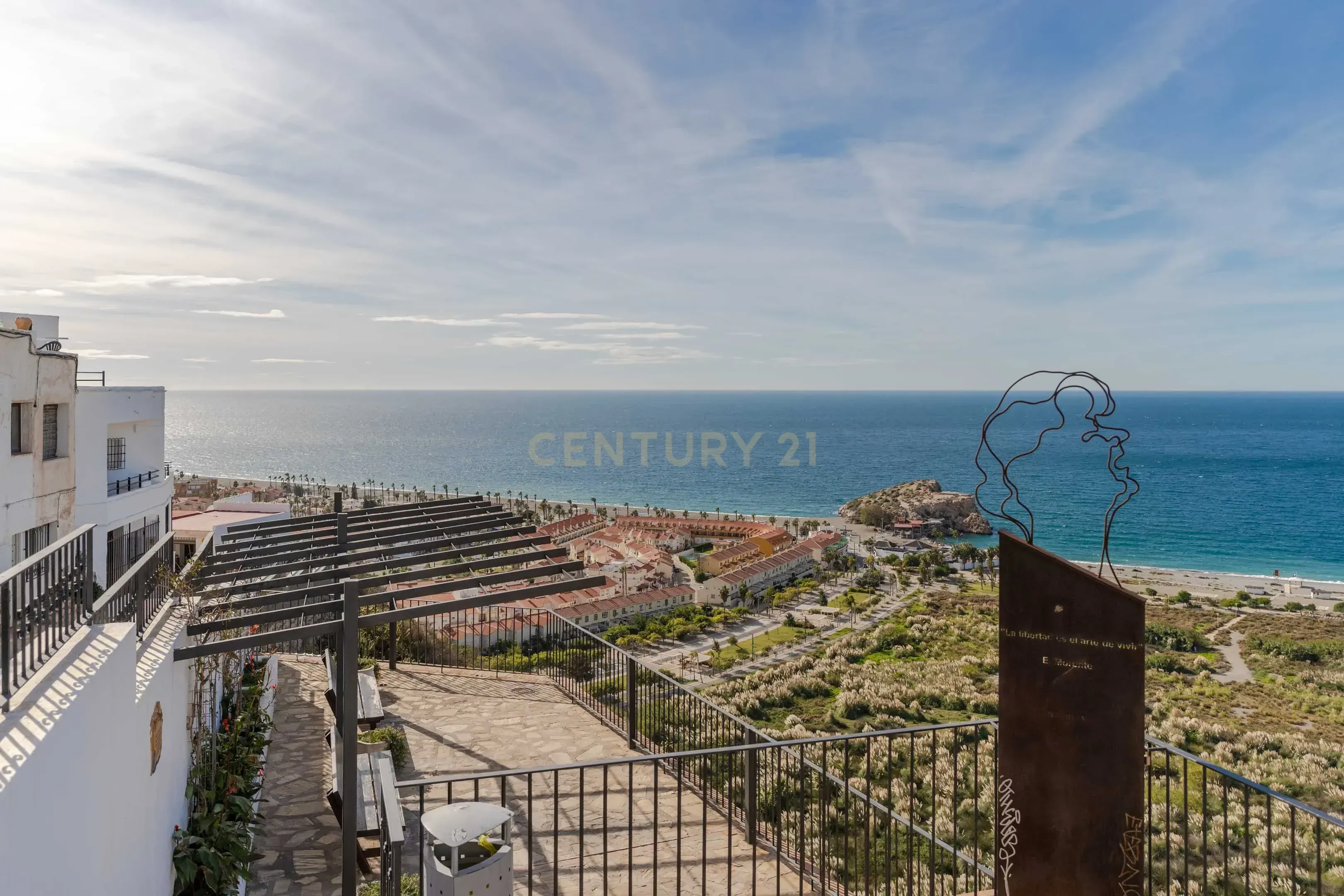 Exterior view of House or chalet for sale in Salobreña  with Terrace