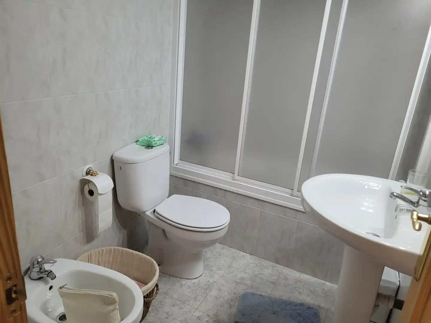 Baño de Finca rústica en venta en Trévago con Calefacción, Terraza y Amueblado