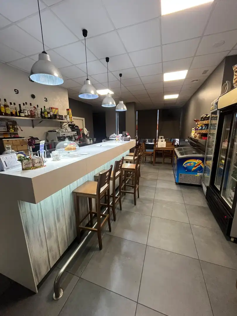 Local de lloguer a Avinguda d'Olímpia, 7, El Sucre - El Nadal