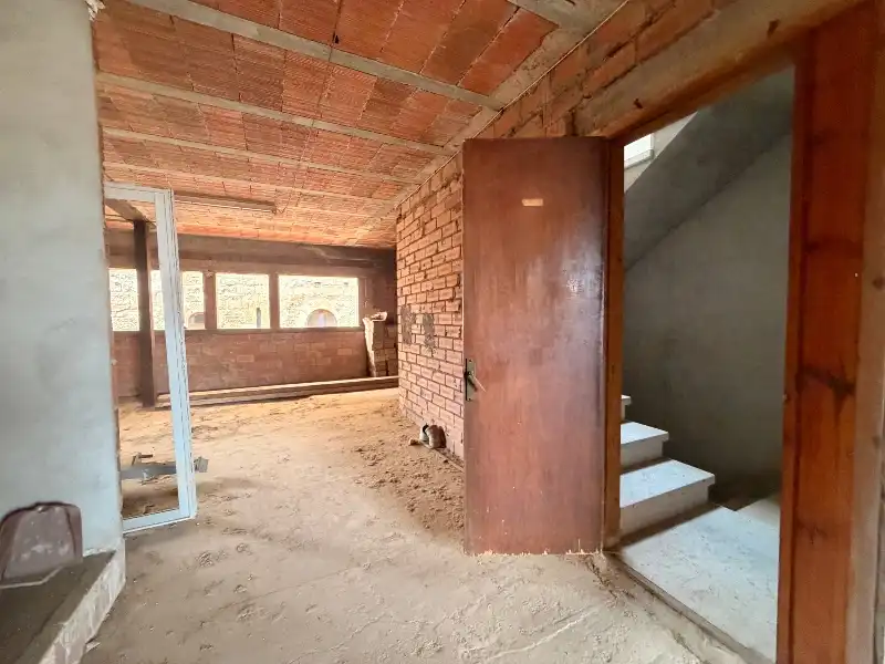 Edificio en venta en La Bisbal d'Empordà