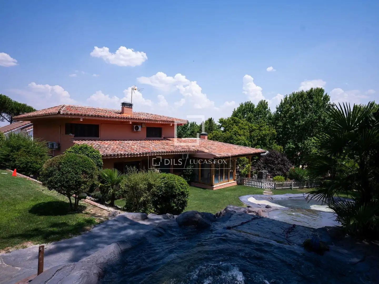 Exterior view of Houses for rent in Madrid  with Air Conditioner, Heating and Private garden