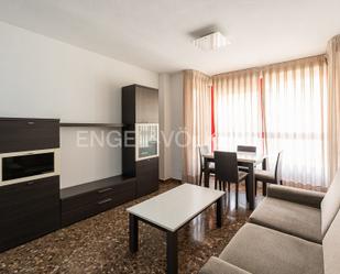 Sala d'estar de Apartament de lloguer en  Valencia Capital amb Aire condicionat, Moblat i Balcó