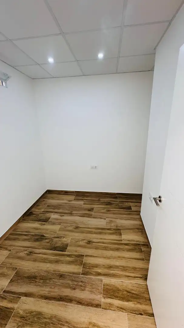 Ground floor for sale in Vinaròs  with Air Conditioner and Parquet flooring