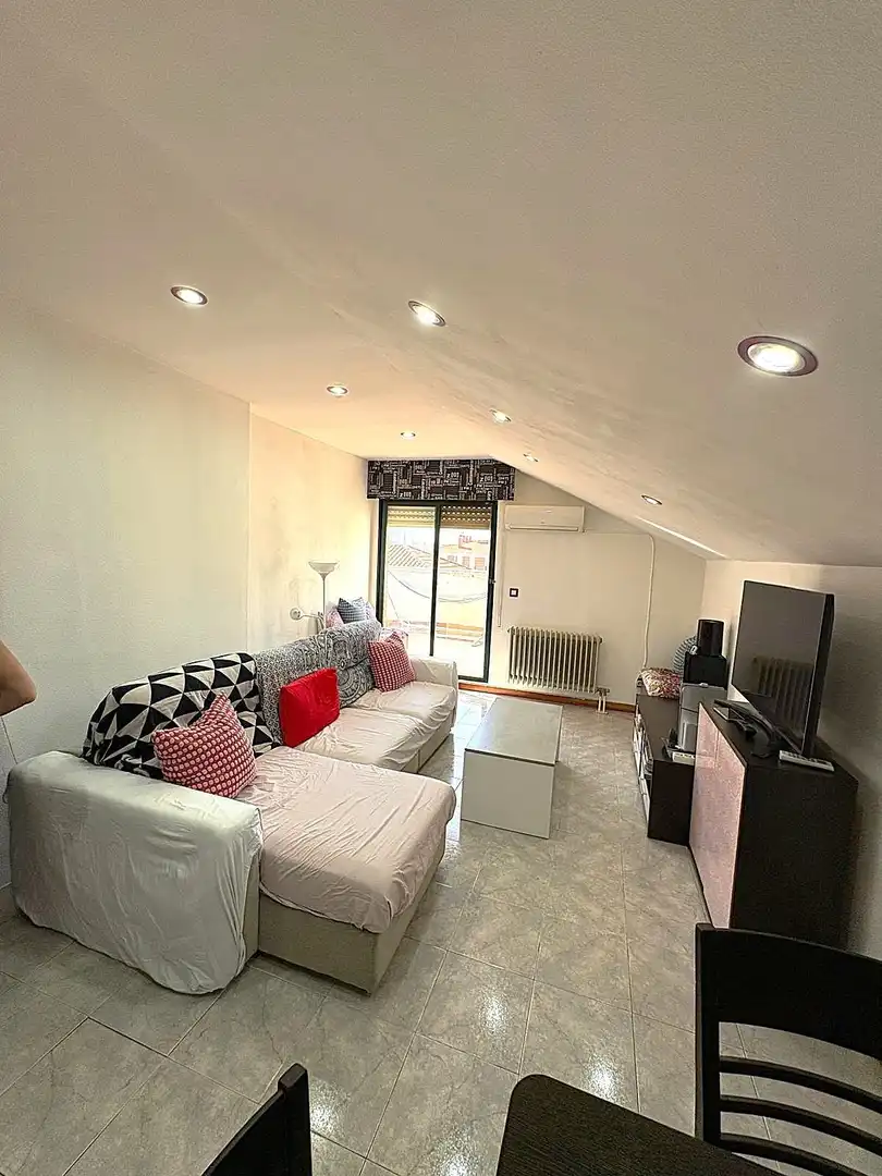 Living room of Flat for sale in Laguna de Duero  with Air Conditioner, Heating and Terrace