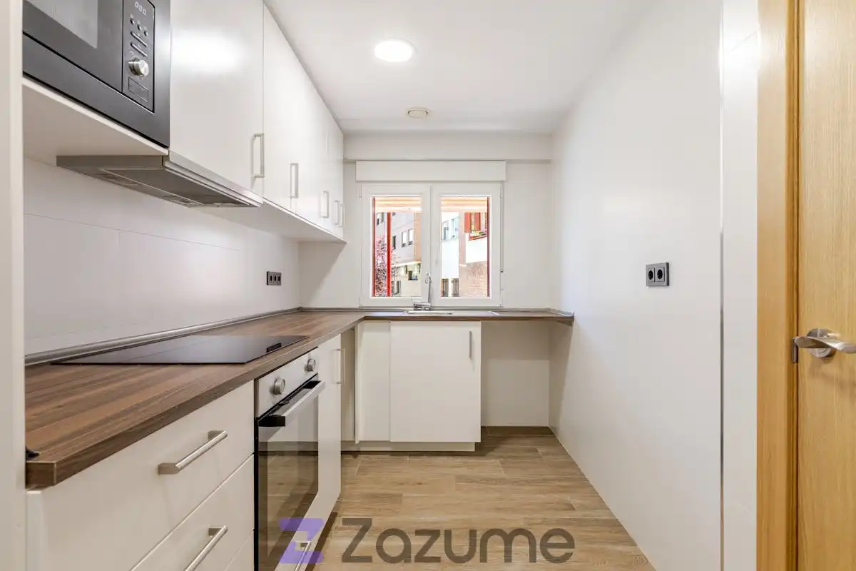 Kitchen of Flat for rent in Las Rozas de Madrid  with Heating, Private garden and Swimming Pool