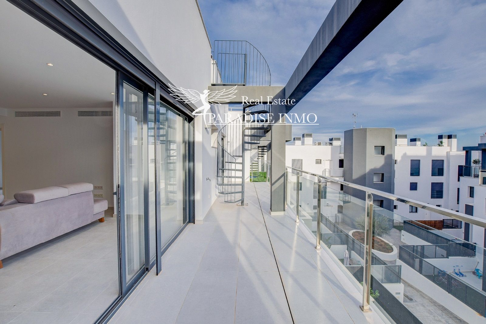 Ático de alquiler en Las Margaritas, Santa Eulària