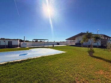 Villa mit Pool zum Verkauf in cadiz de la boyal