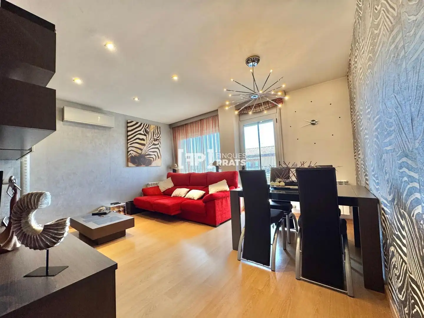 Living room of Duplexes for sale in Rosselló  with Air Conditioner, Heating and Terrace