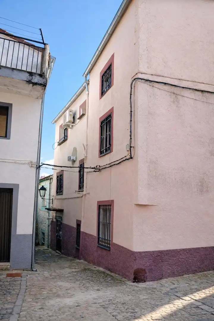 Vista exterior de Casa o xalet en venda en Pinofranqueado amb Aire condicionat, Calefacció i Balcó
