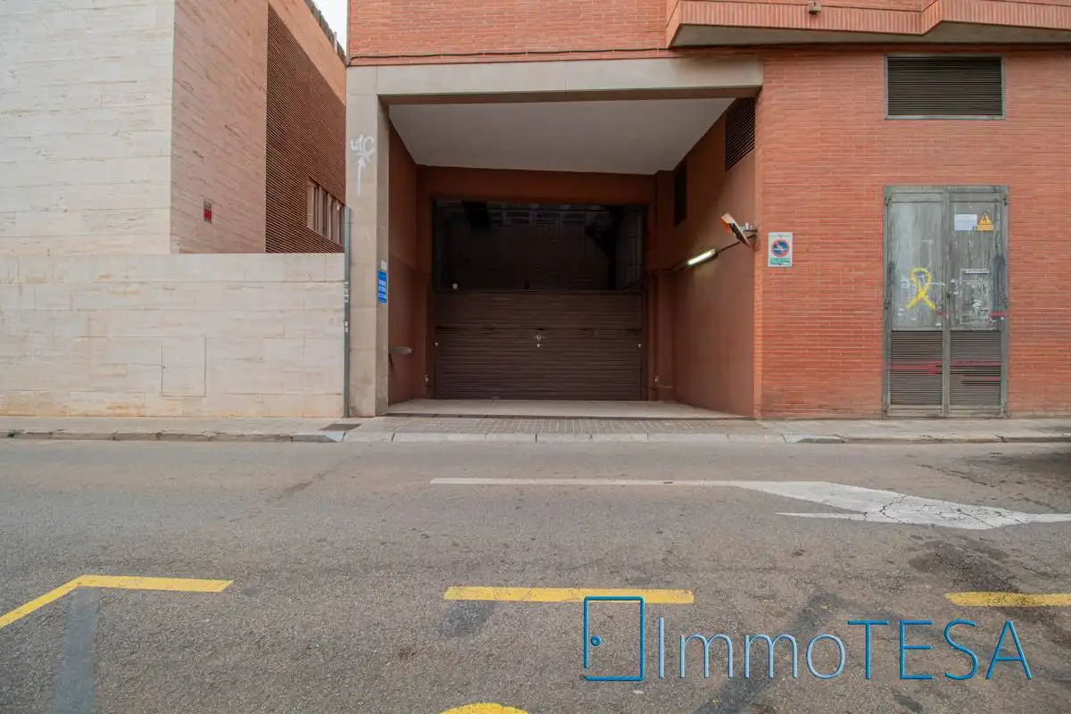 Parking for sale in Centre - Sant Oleguer, imagen 7