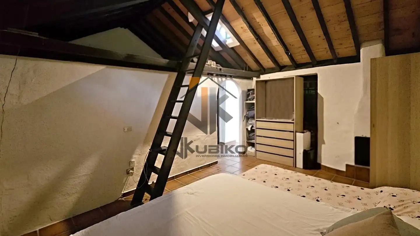 Bedroom of Detached homes for sale in Granadilla de Abona  with Private garden