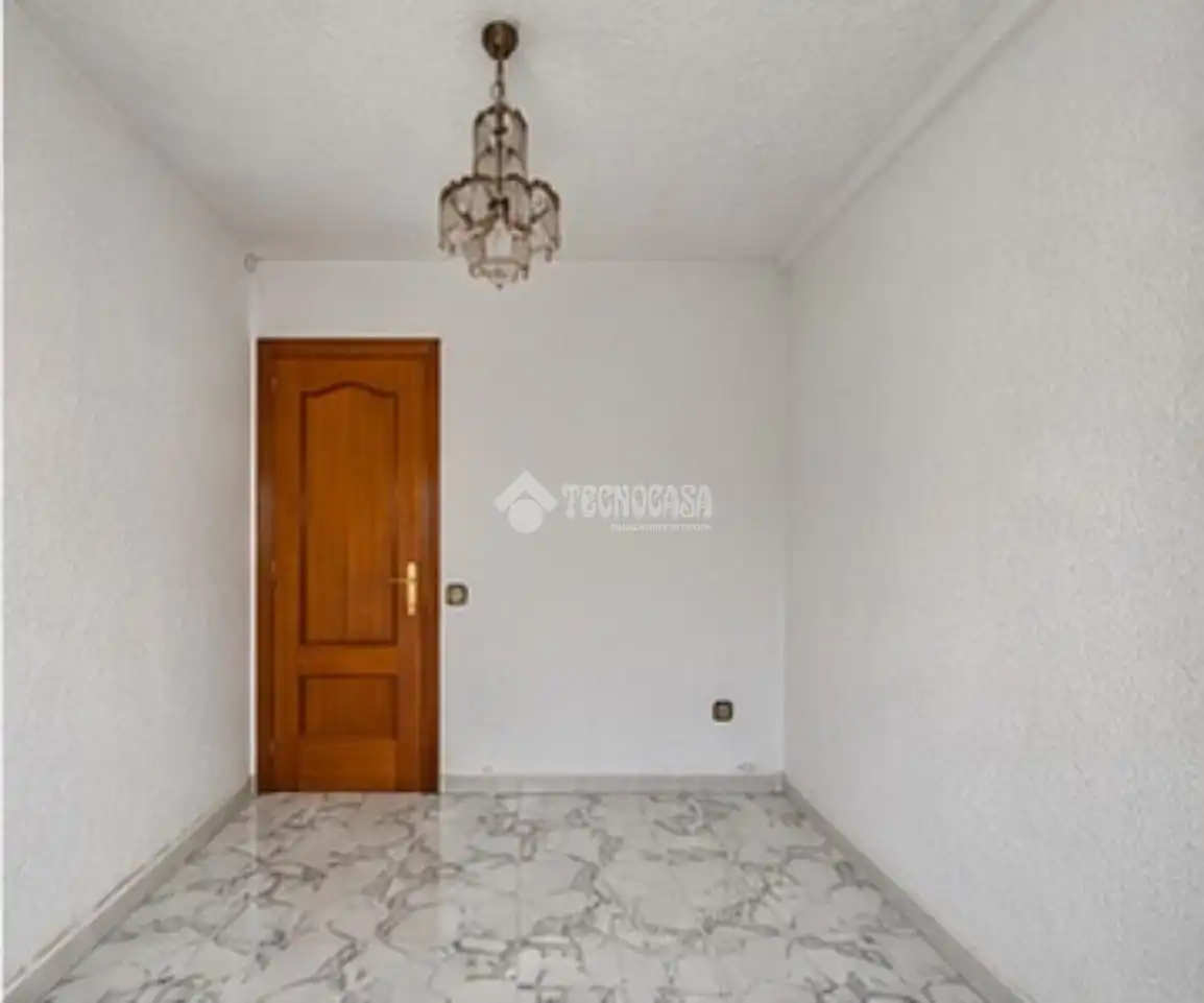 Bedroom of Flat for sale in Zarzaquemada