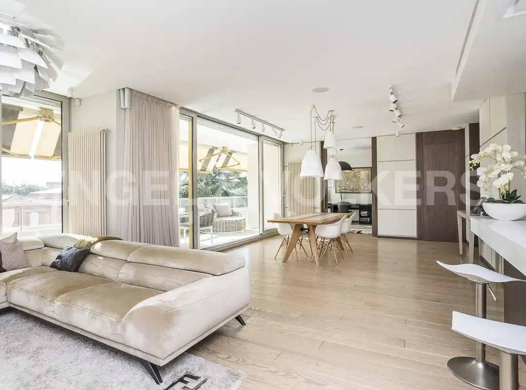 Sala de estar de Piso en venta en Barcelona con Aire acondicionado, Calefacción y Terraza