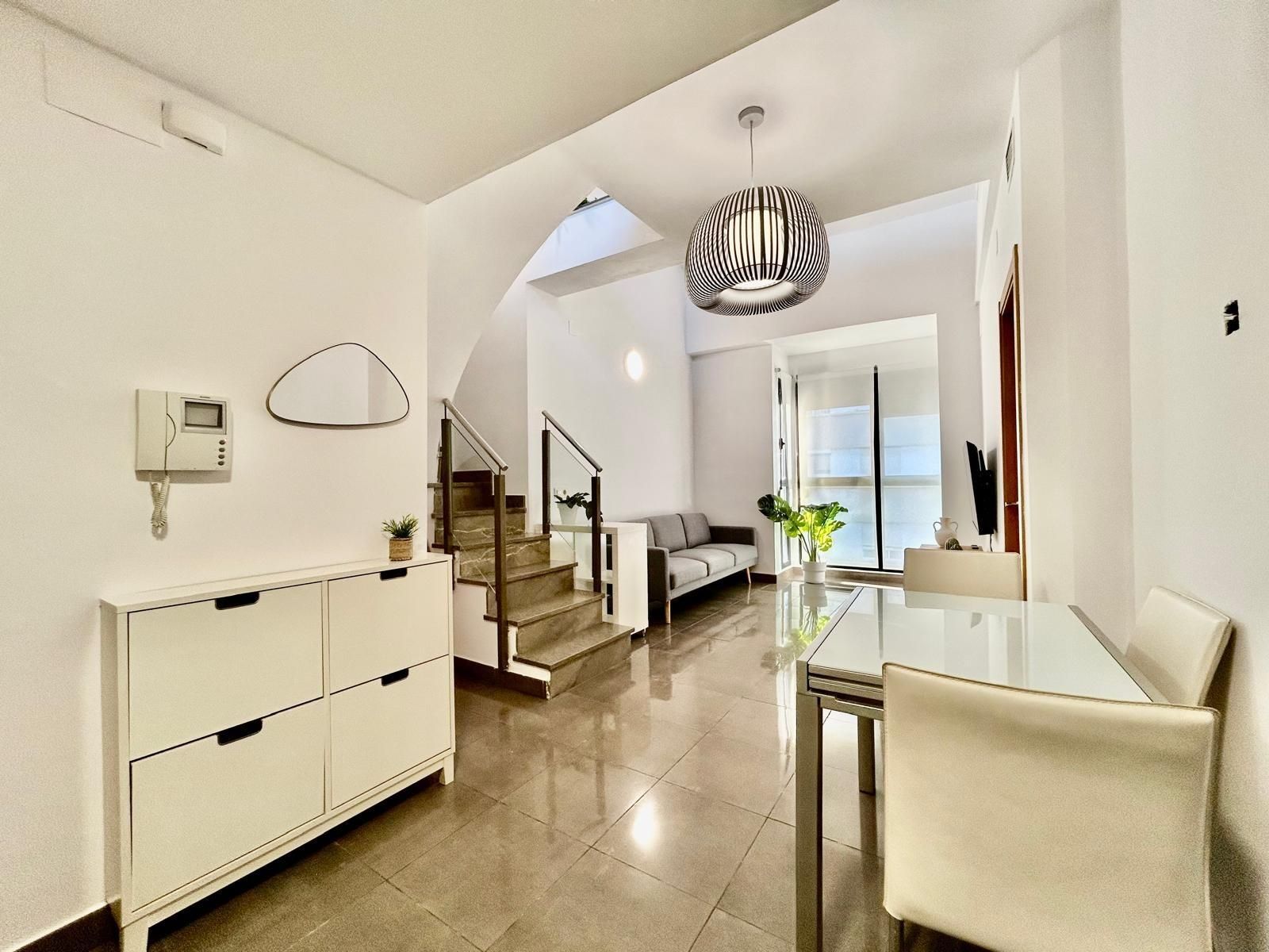 Pis de lloguer en  Valencia Capital amb Aire condicionat, Calefacció i Jardí privat