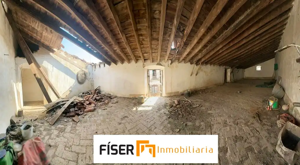 Casa o chalet en venta en Medina de las Torres con Jardín privado