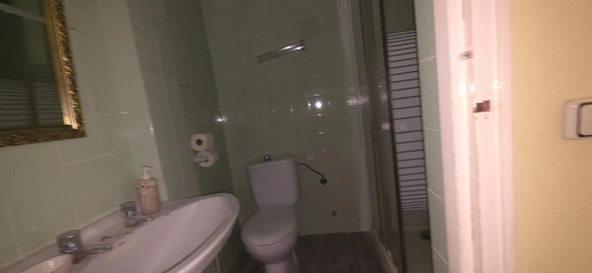 Badezimmer von Wohnung zum Verkauf in Archena mit Klimaanlage und Balkon