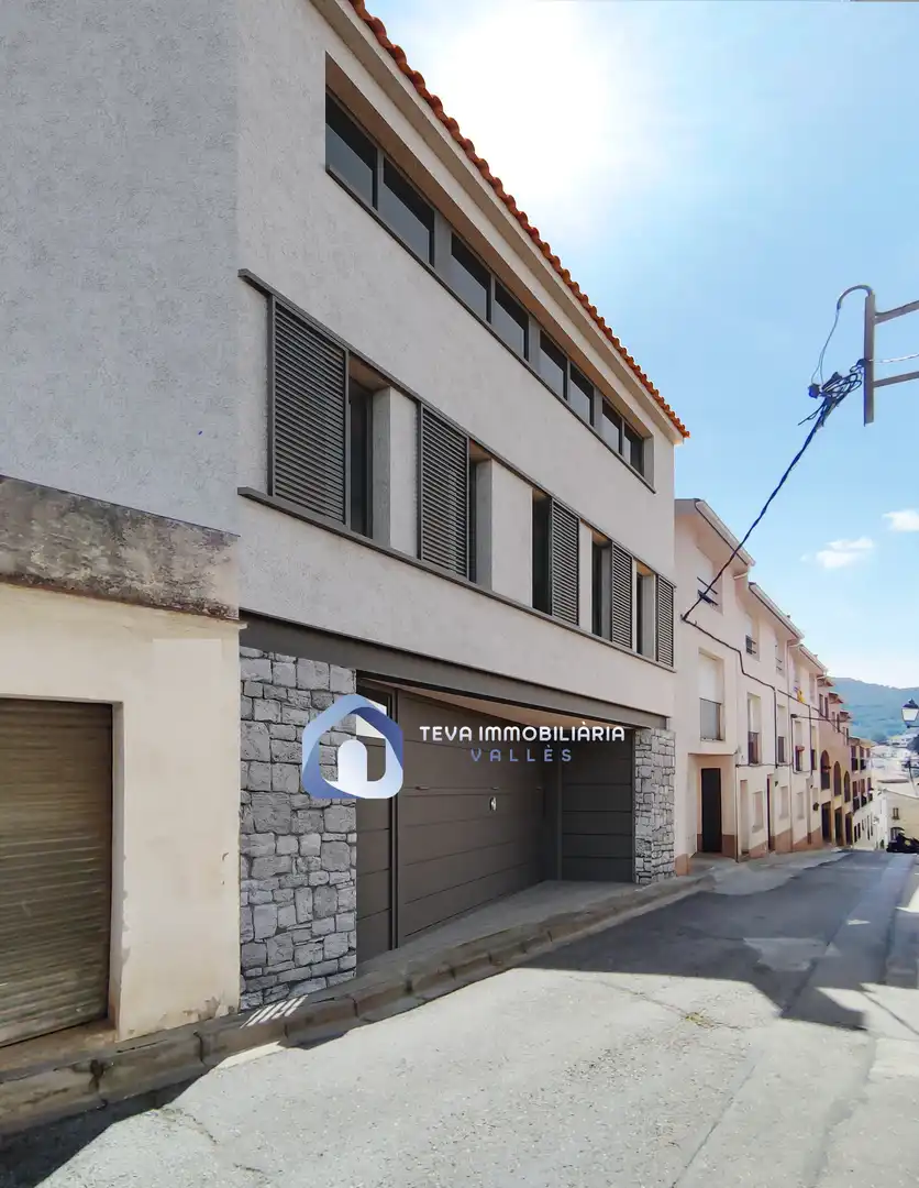 Casa con terrazza in vendita a Sant Feliu de Codines, imagen 2