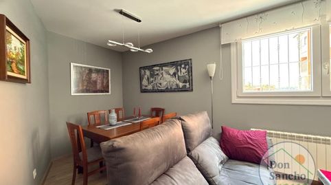 Foto 4 de Casa adosada en venta en Tamo, 32, Santovenia de Pisuerga, Valladolid