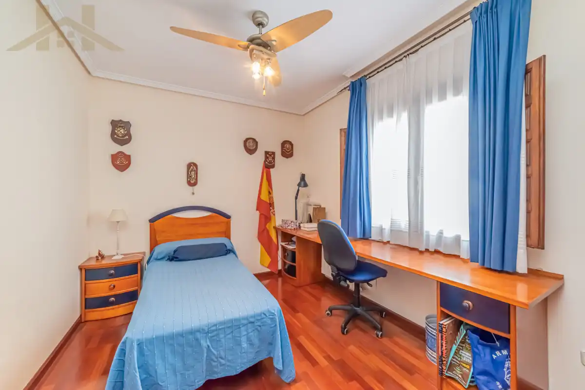 Detached homes for sale in Las Aves