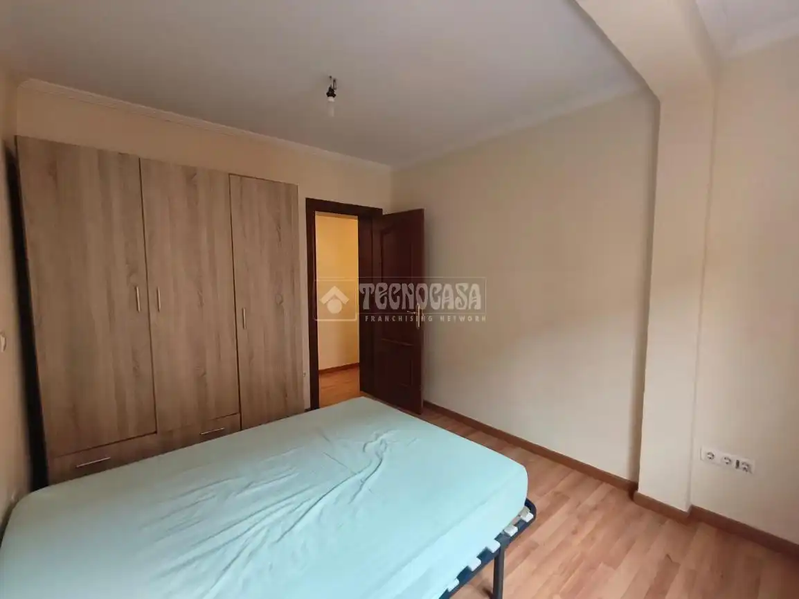 Schlafzimmer von Wohnung zum Verkauf in Palencia mit Heizung, Parkett und Abstellraum