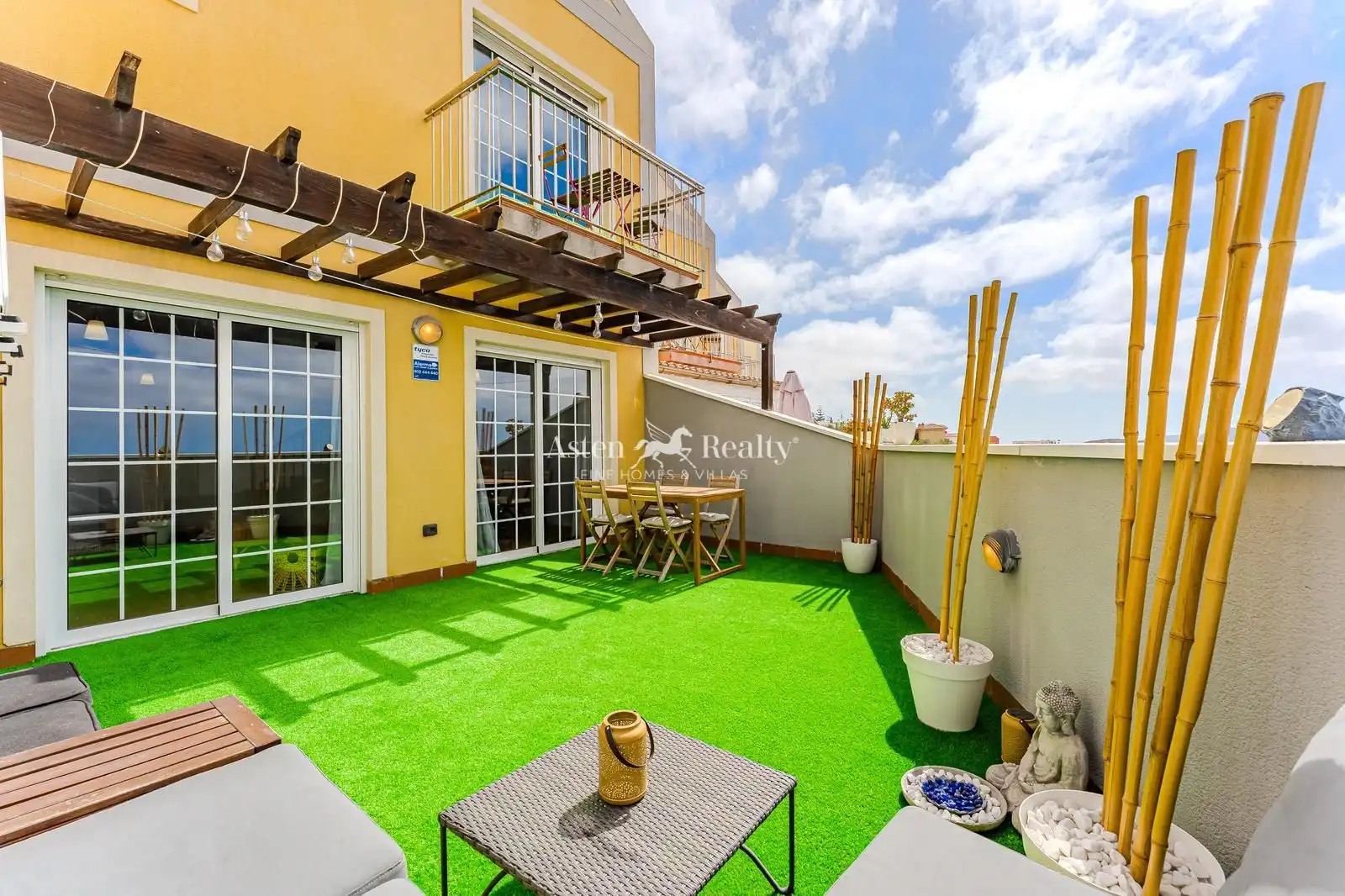 Terraza de Casa adosada en venta en San Miguel de Abona con Aire acondicionado, Calefacción y Jardín privado