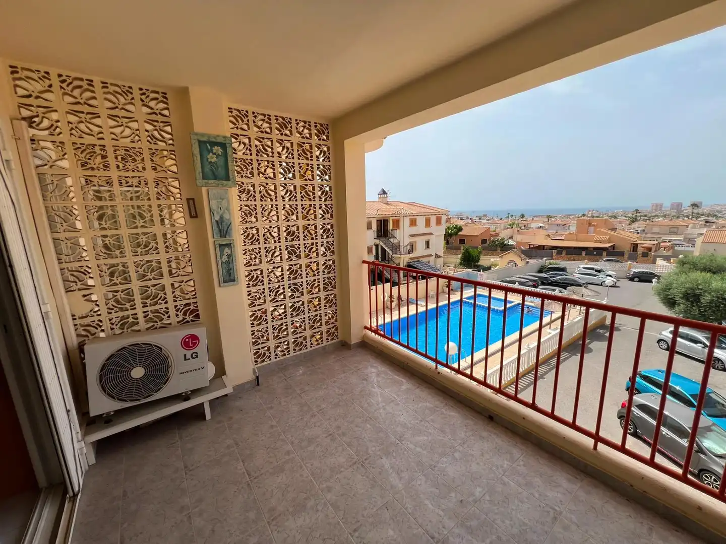 Terrasse von Wohnungen zur Miete in Torrevieja mit Terrasse