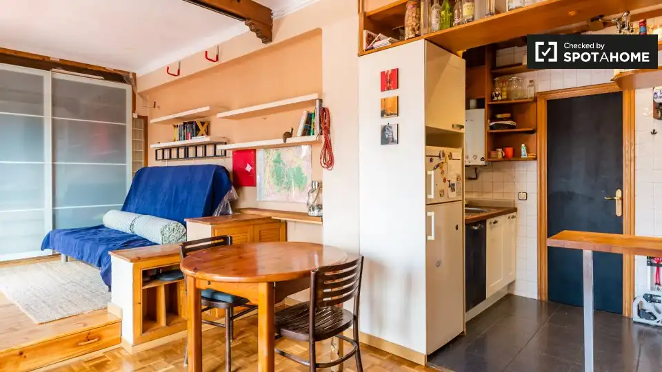 Habitación en Barri de les Corts