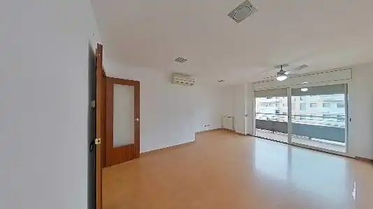 Habitación de Piso en venta en Polinyà con Aire acondicionado, Calefacción y Terraza