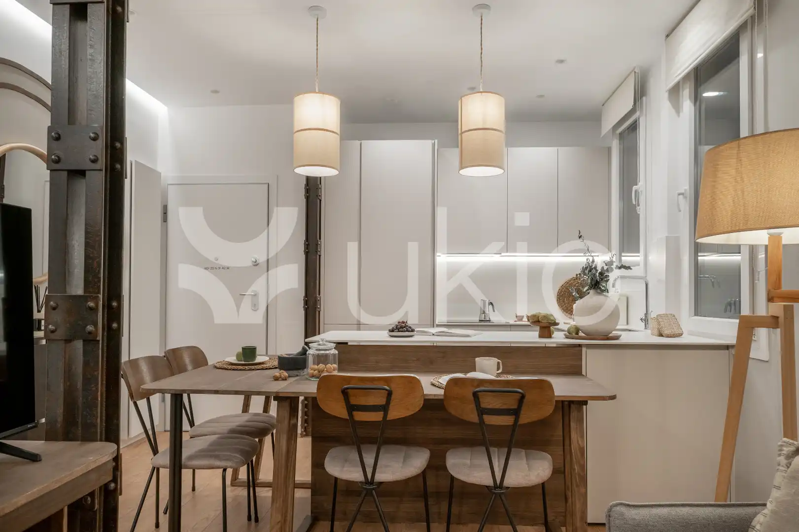 Cocina de Apartamento de alquiler en Madrid con Aire acondicionado, Calefacción y Amueblado
