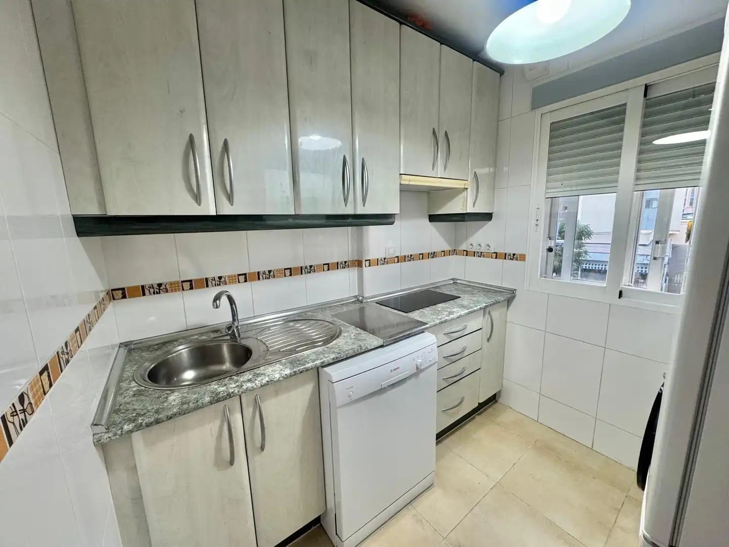 Cuina de Pis en venda en Benidorm amb Aire condicionat, Calefacció i Terrassa
