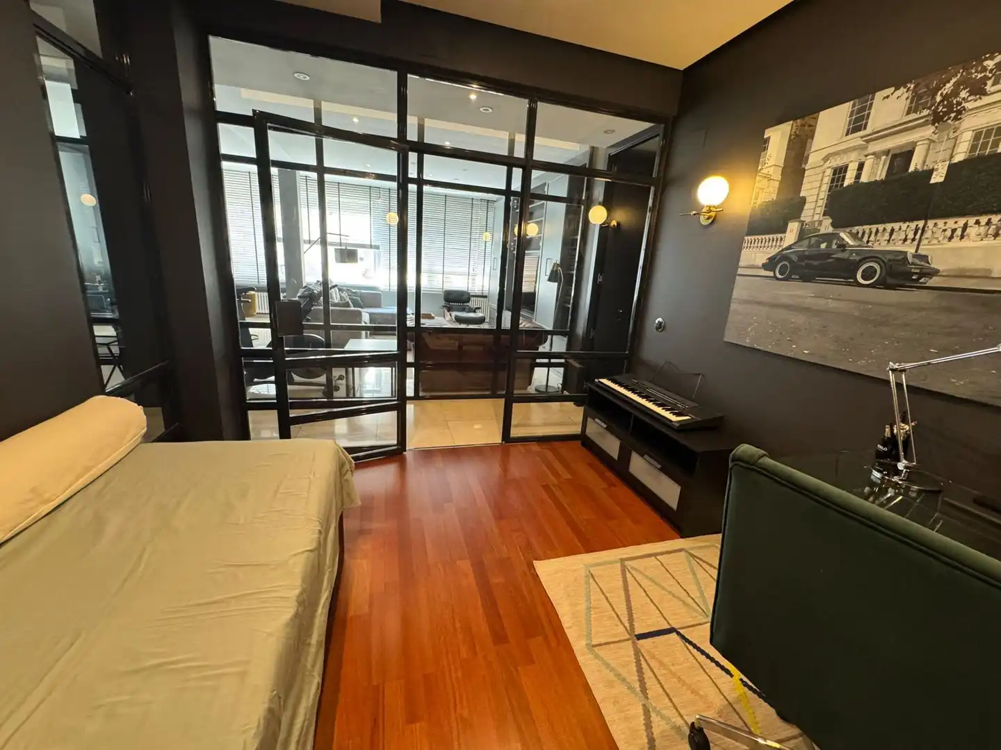 Schlafzimmer von Wohnung zur Miete in Madrid mit Klimaanlage, Heizung und Möbliert