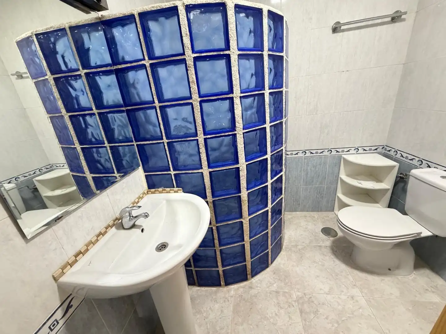 Bany de Casa o xalet en venda en Chozas de Canales