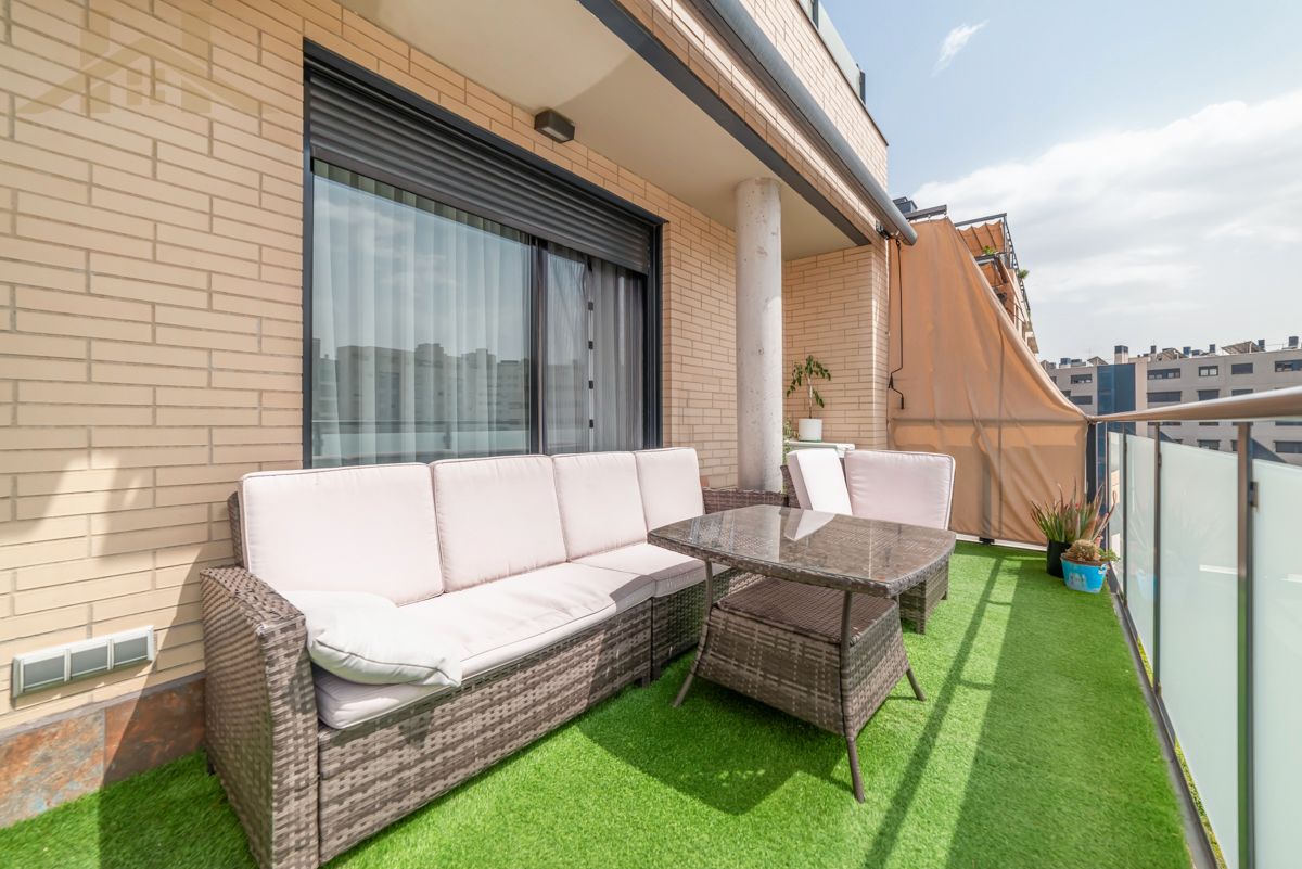 Terrace of Flat for sale in Tres Cantos  with Air Conditioner, Heating and Terrace