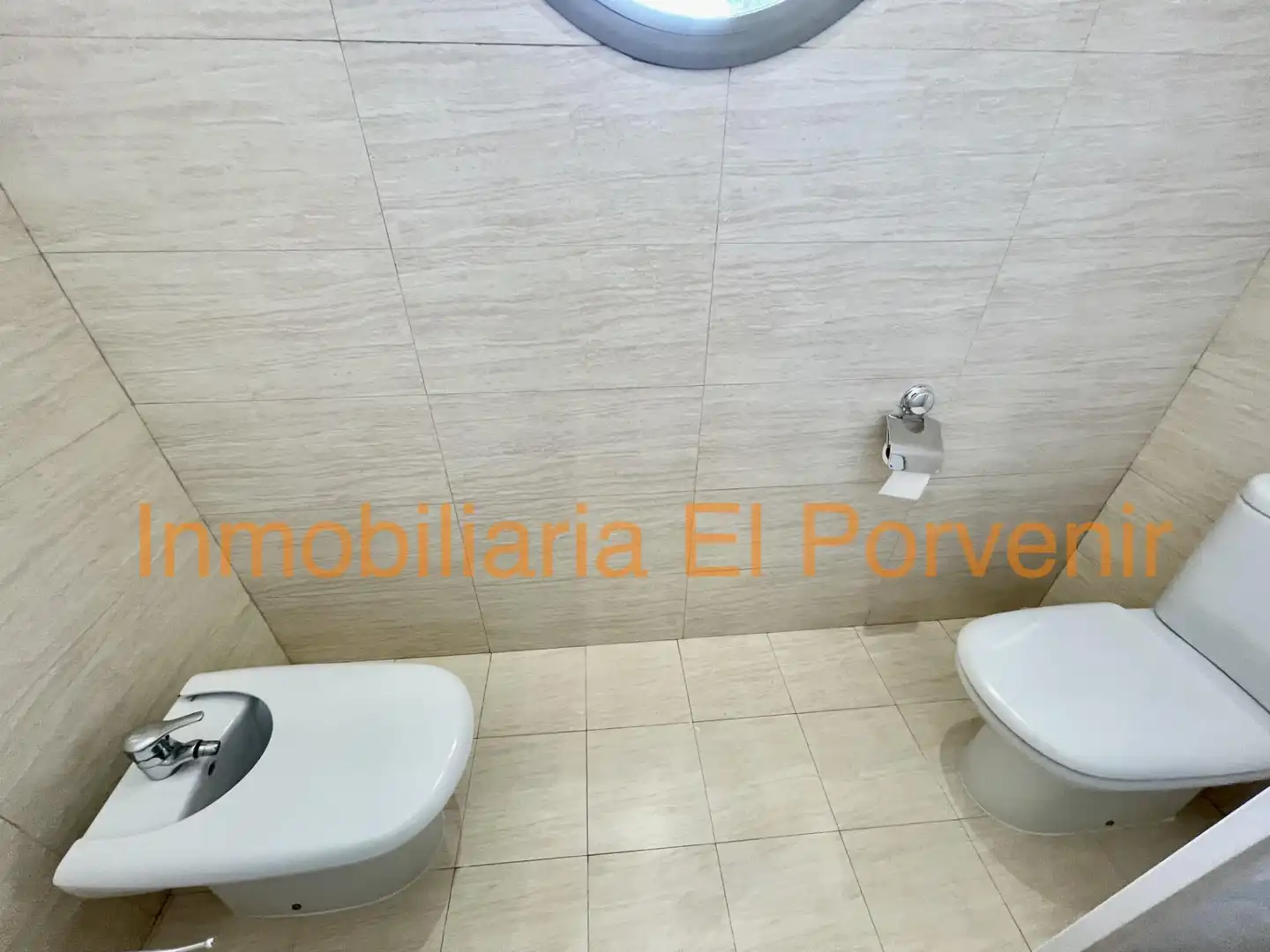 Bathroom of Flat for rent in Torrent  with Air Conditioner, Heating and Terrace