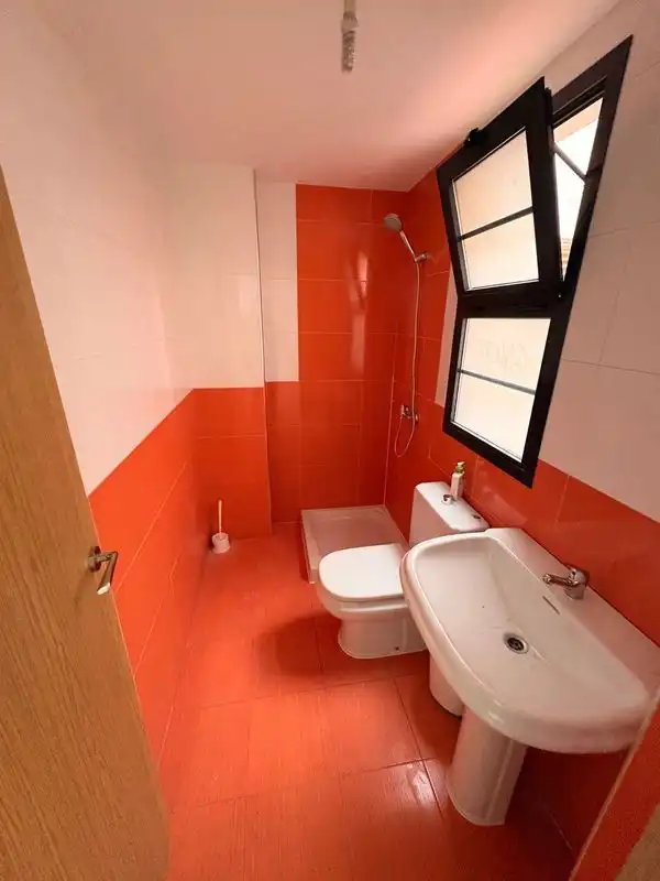 Baño de Piso en venta en Roquetas de Mar