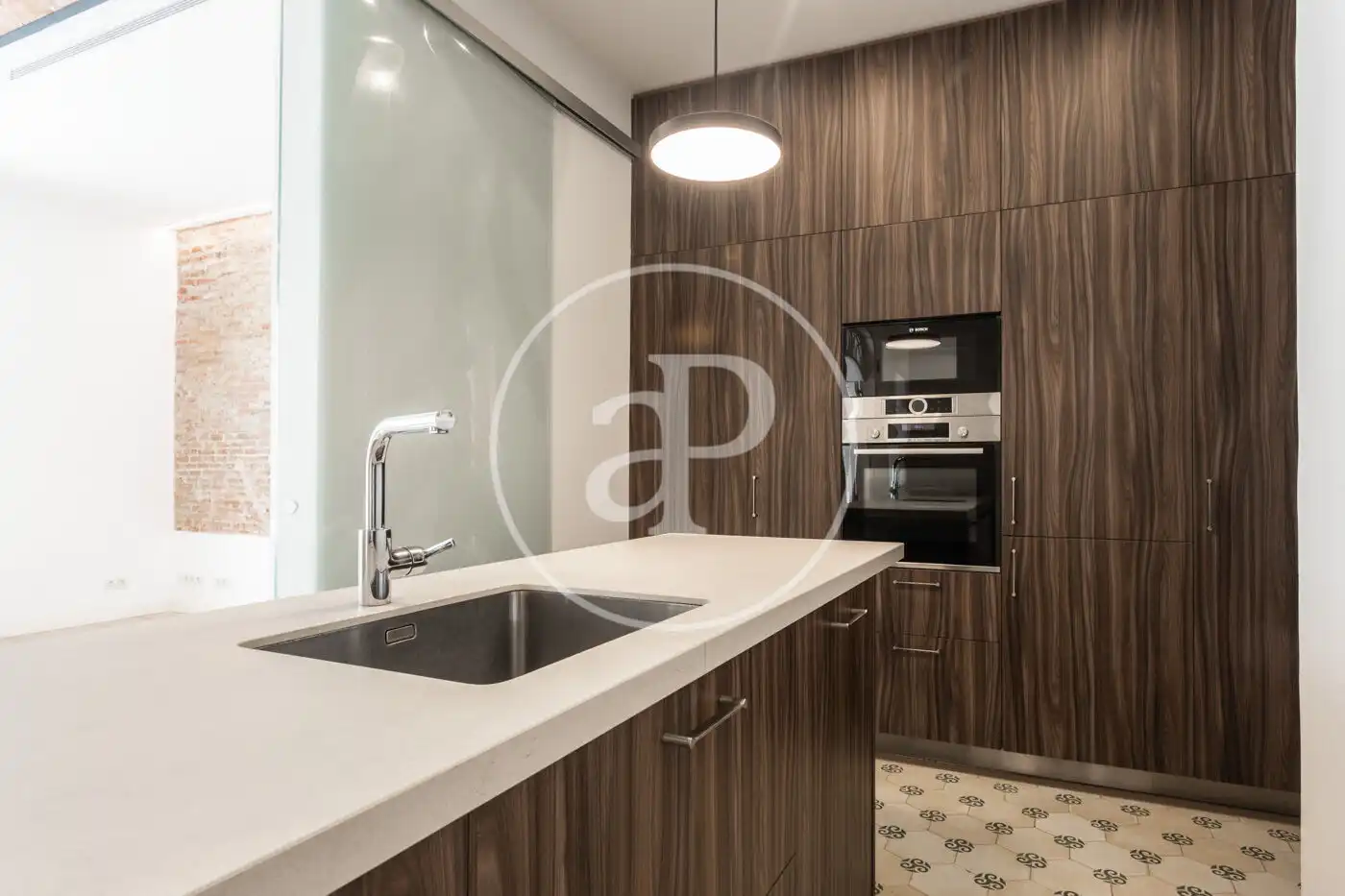 Flat with terrace to rent in C/ de Provença, imagen 5