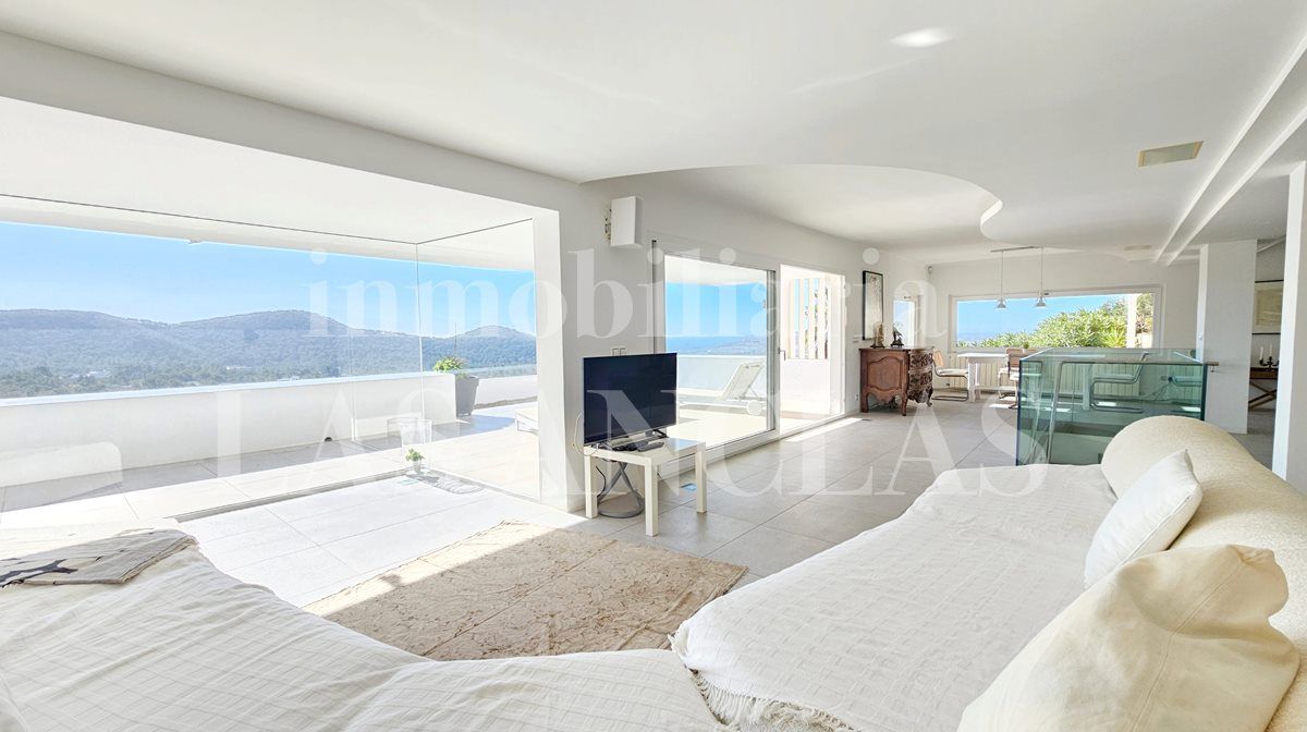 Bedroom of Duplex for sale in Santa Eulària des Riu  with Air Conditioner, Heating and Terrace