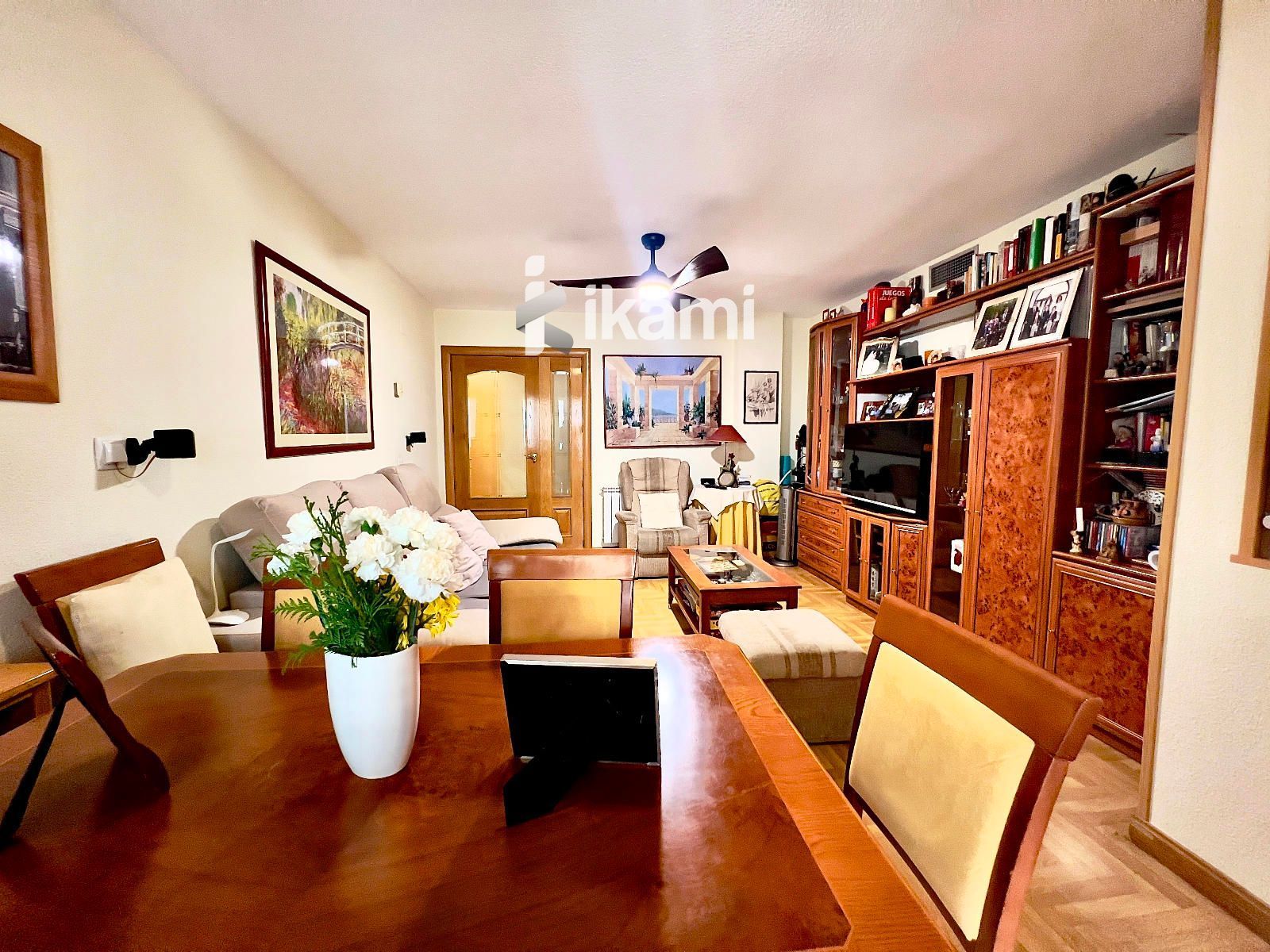 Living room of Flat for sale in  Madrid Capital  with Air Conditioner, Heating and Terrace