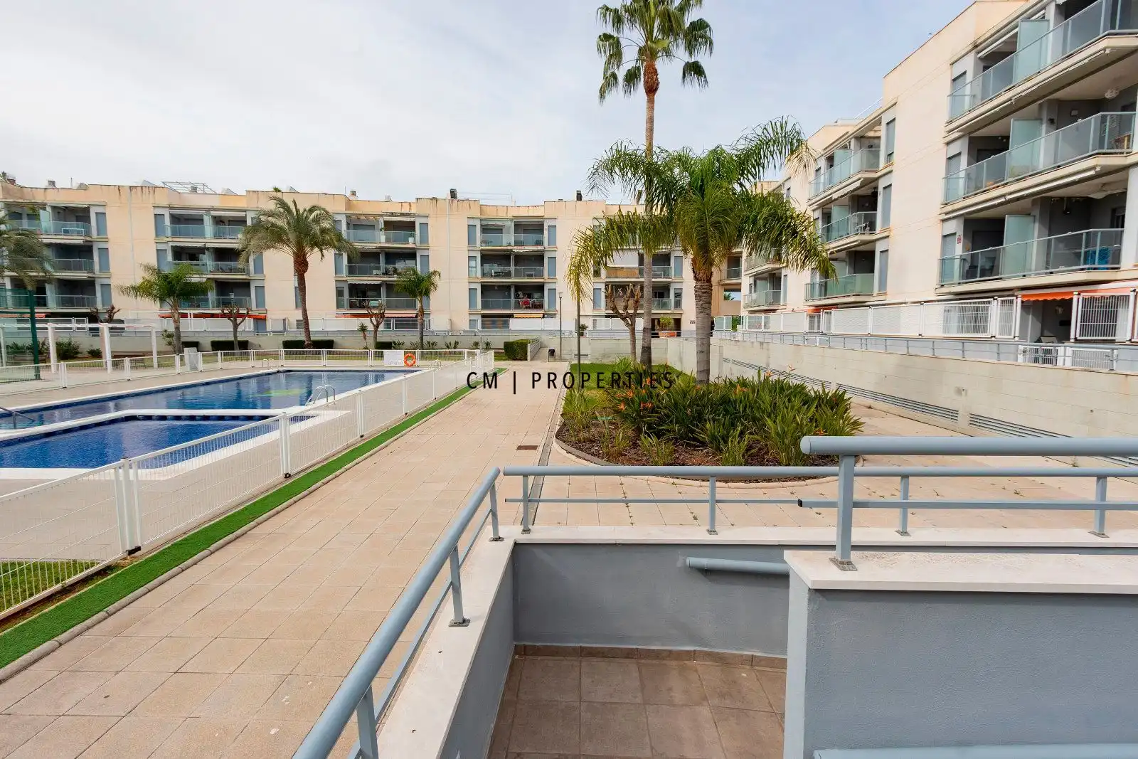 Attic for rent in Costa Brava, Almenara