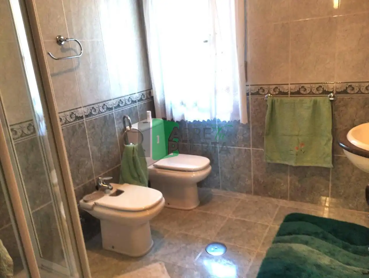 Bathroom of Houses for sale in Ourense Capital   with Heating, Private garden and Terrace