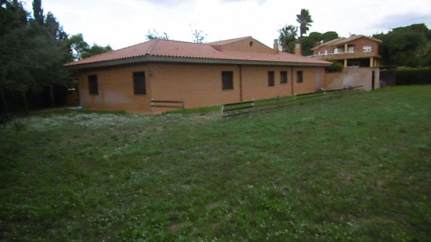 Vista exterior de Casa o xalet en venda en Tortosa amb Calefacció i Alarma