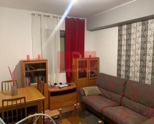 Sala d'estar de Apartament en venda en León Capital 