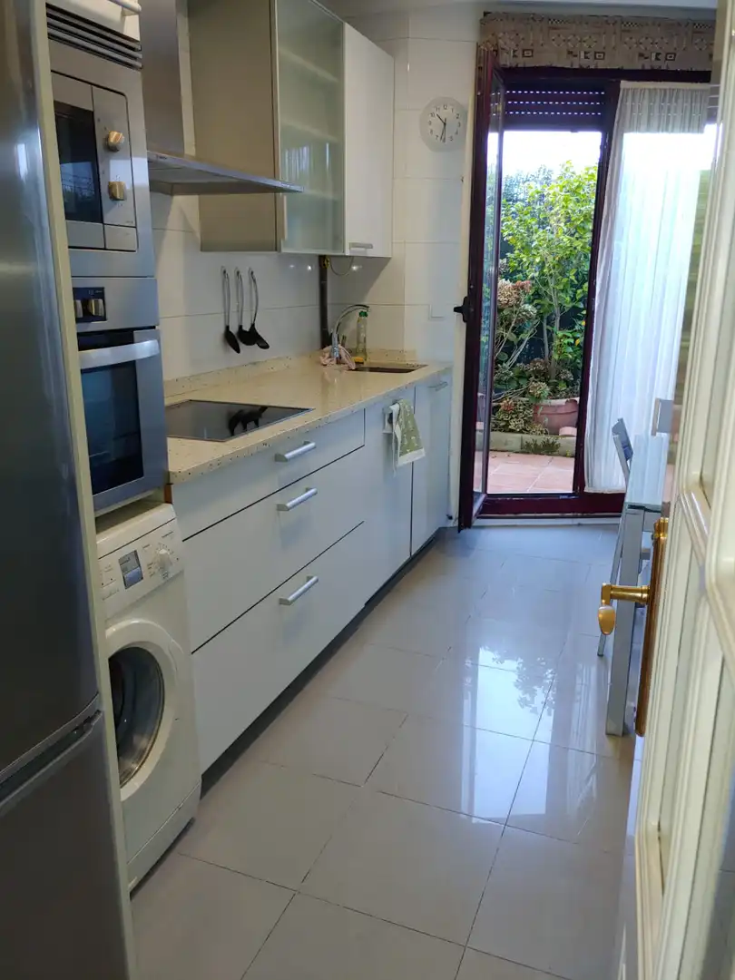 Kitchen of Flat for rent in Santander  with Heating, Parquet flooring and Furnished