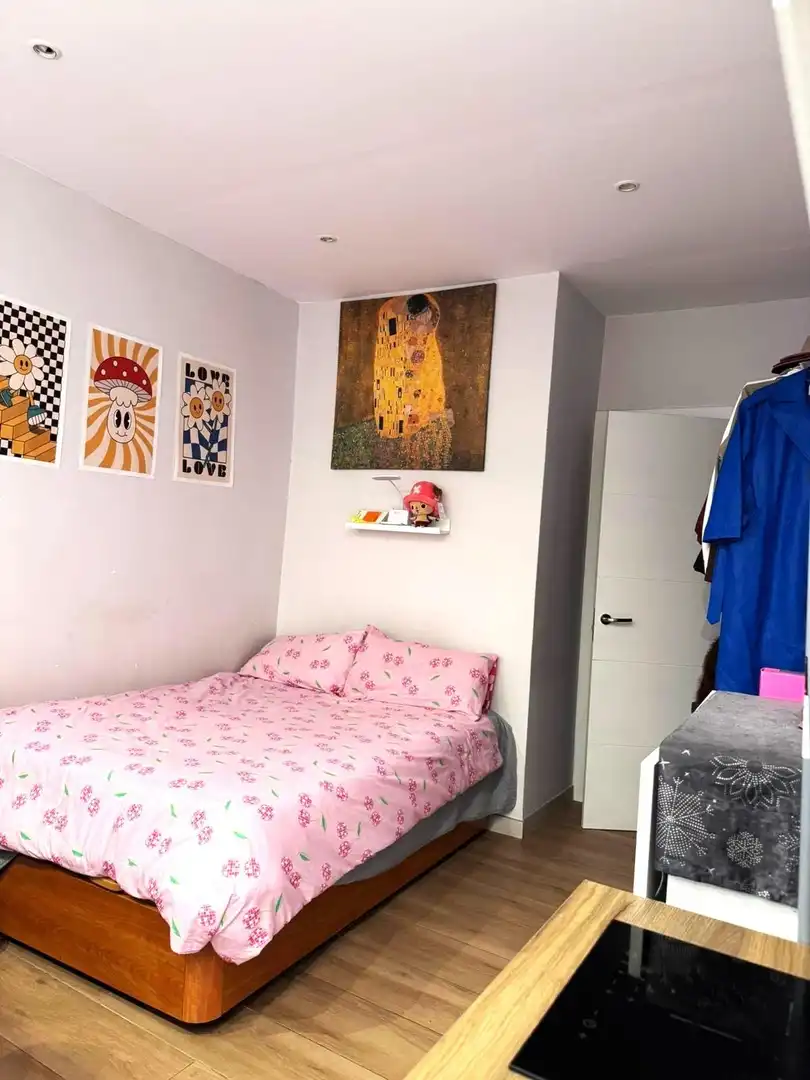 Dormitori de Estudi en venda en Madrid amb Aire condicionat i Calefacció