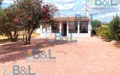 Exterior view of Country house for sale in  Huelva Capital  with Terrace